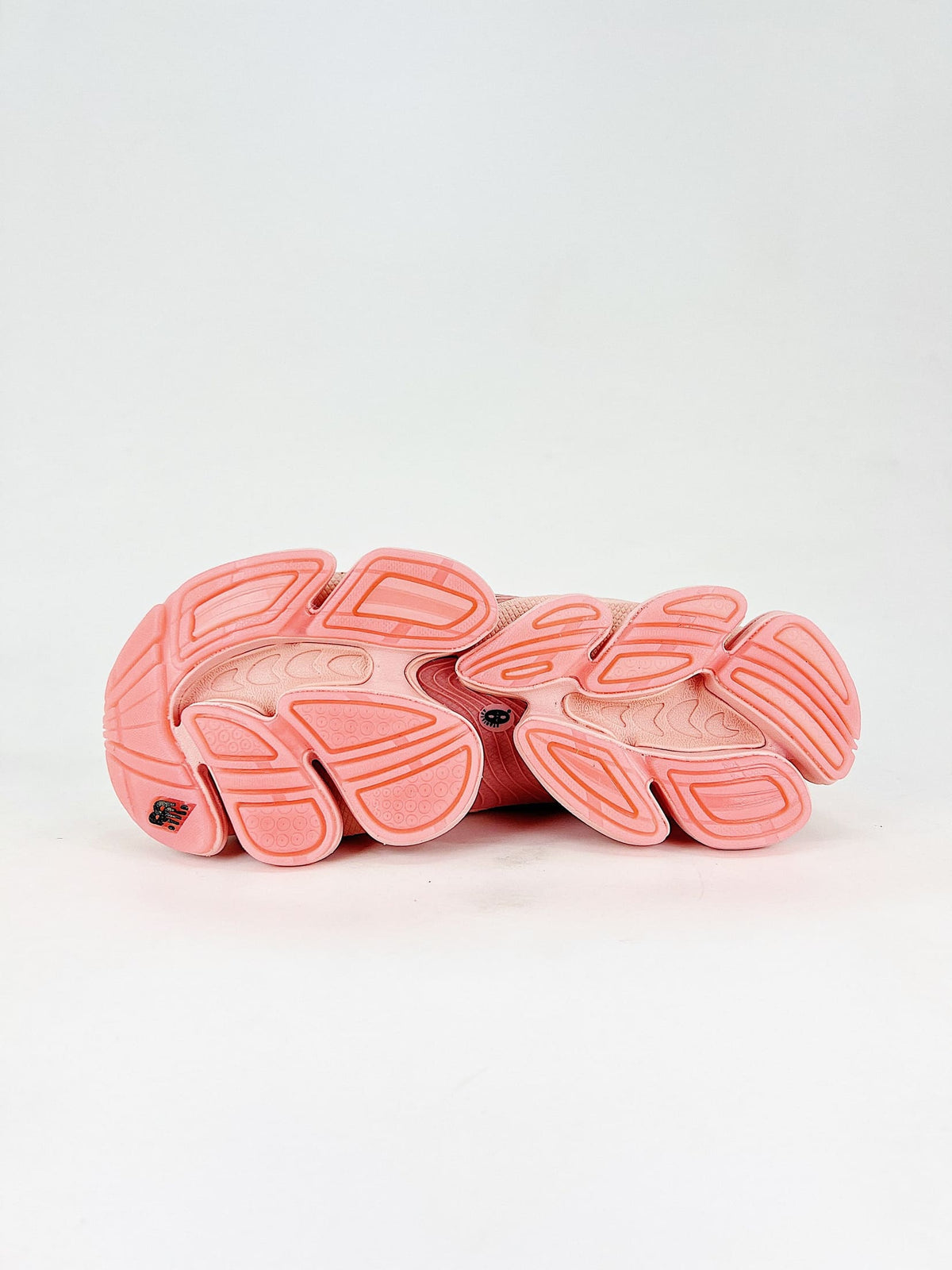 New Balance Abzorb 2000 Joe Freshgoods Everything Comes From Pink Paris Exclusive | Banlieue91