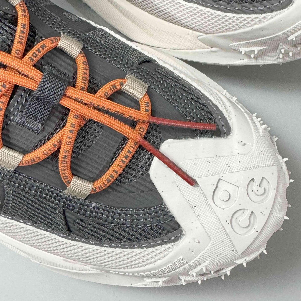 Nike ACG Mountain Fly 2 Low Gore-Tex 'Dark Smoke Grey' | Banlieue91