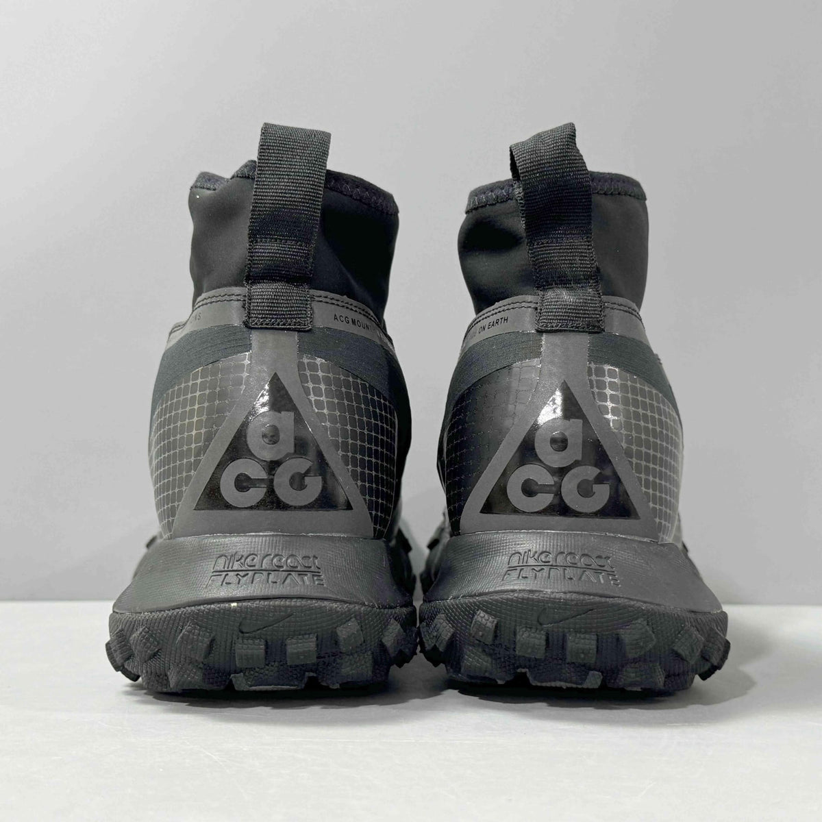 Nike ACG Mountain Fly High Gore-tex 'Dark Grey' | Banlieue91