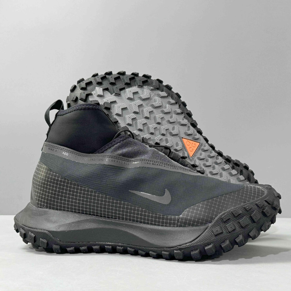 Nike ACG Mountain Fly High Gore-tex 'Dark Grey' | Banlieue91