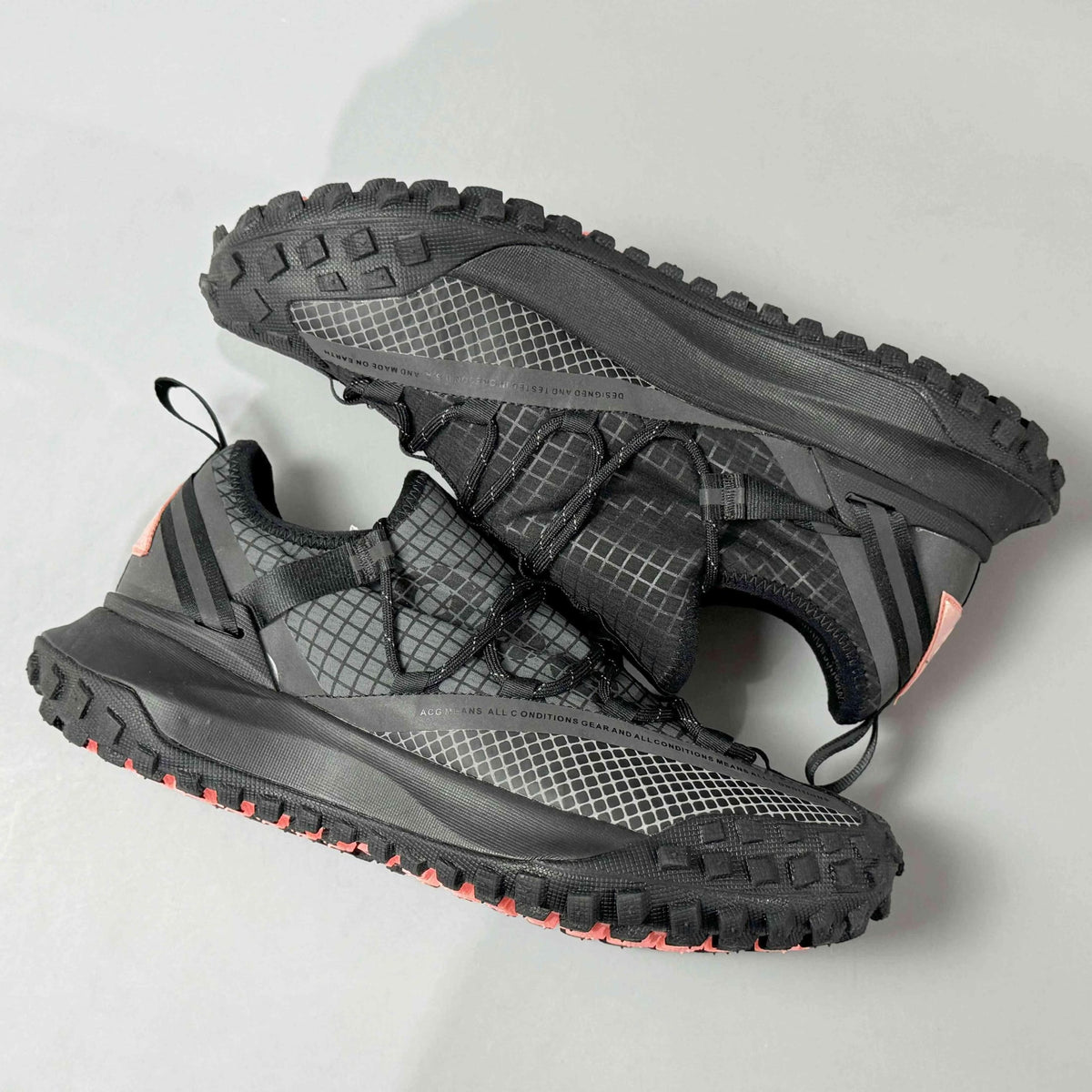 Nike ACG Mountain Fly Low 'Black Anthracite' | Banlieue91