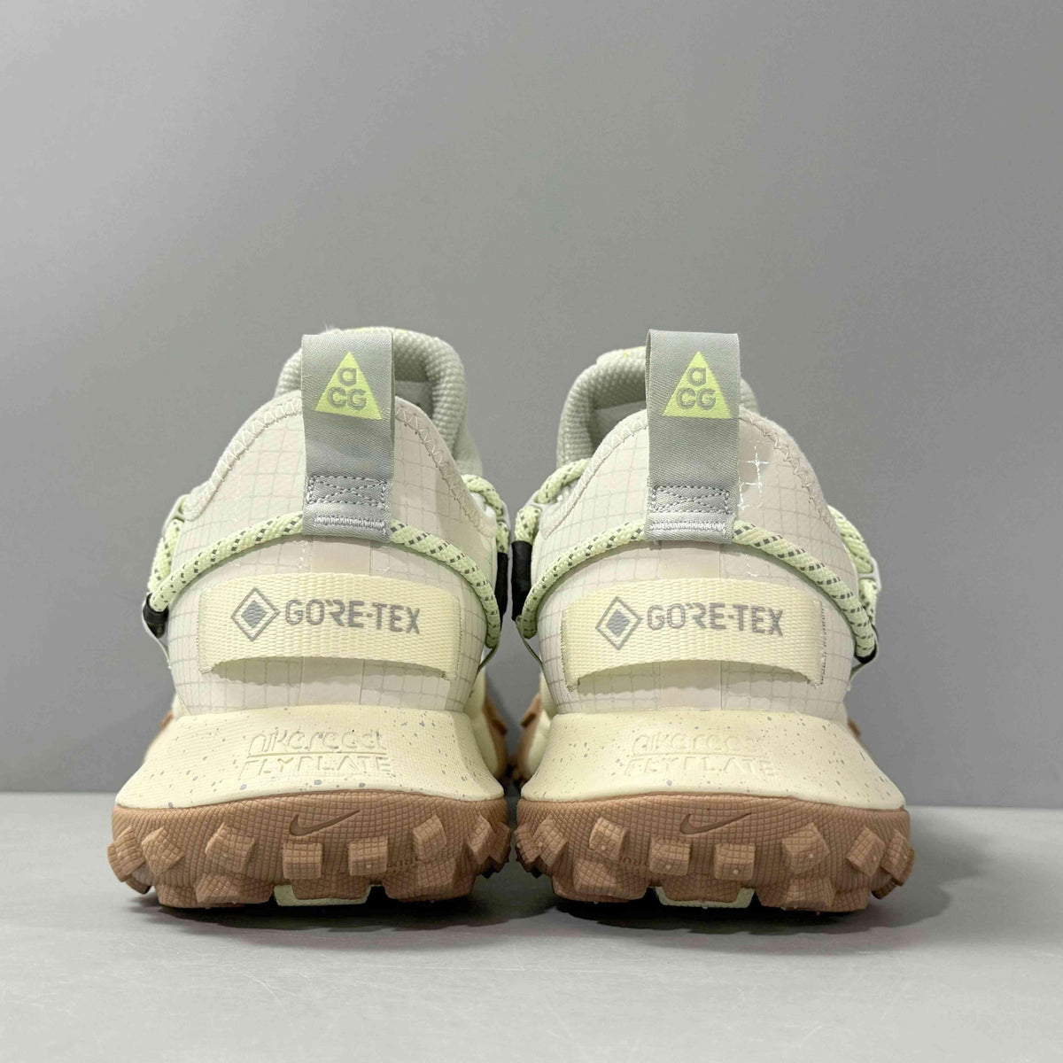 Nike ACG Mountain Fly Low Gore-Tex SE 'Sea Glass Gum' | Banlieue91