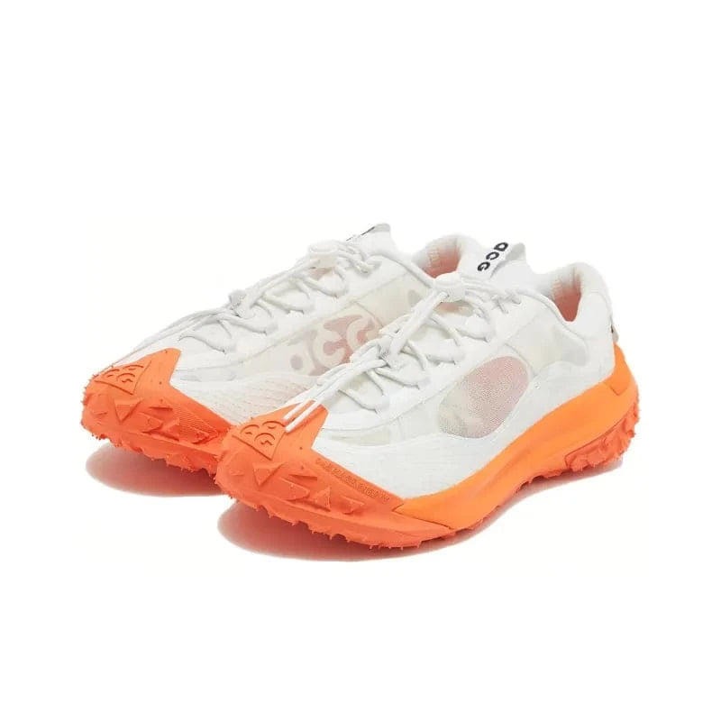 Nike ACG Mountain Fly Low SE 'Summit White Safety Orange' | Banlieue91