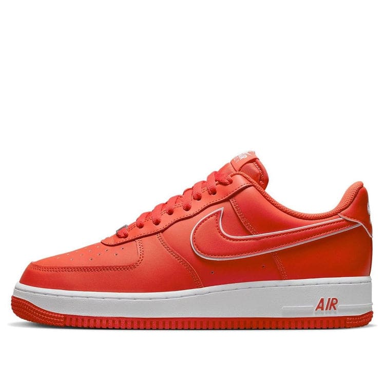 Nike Air Force 1 '07 'Picante Red' | Banlieue91