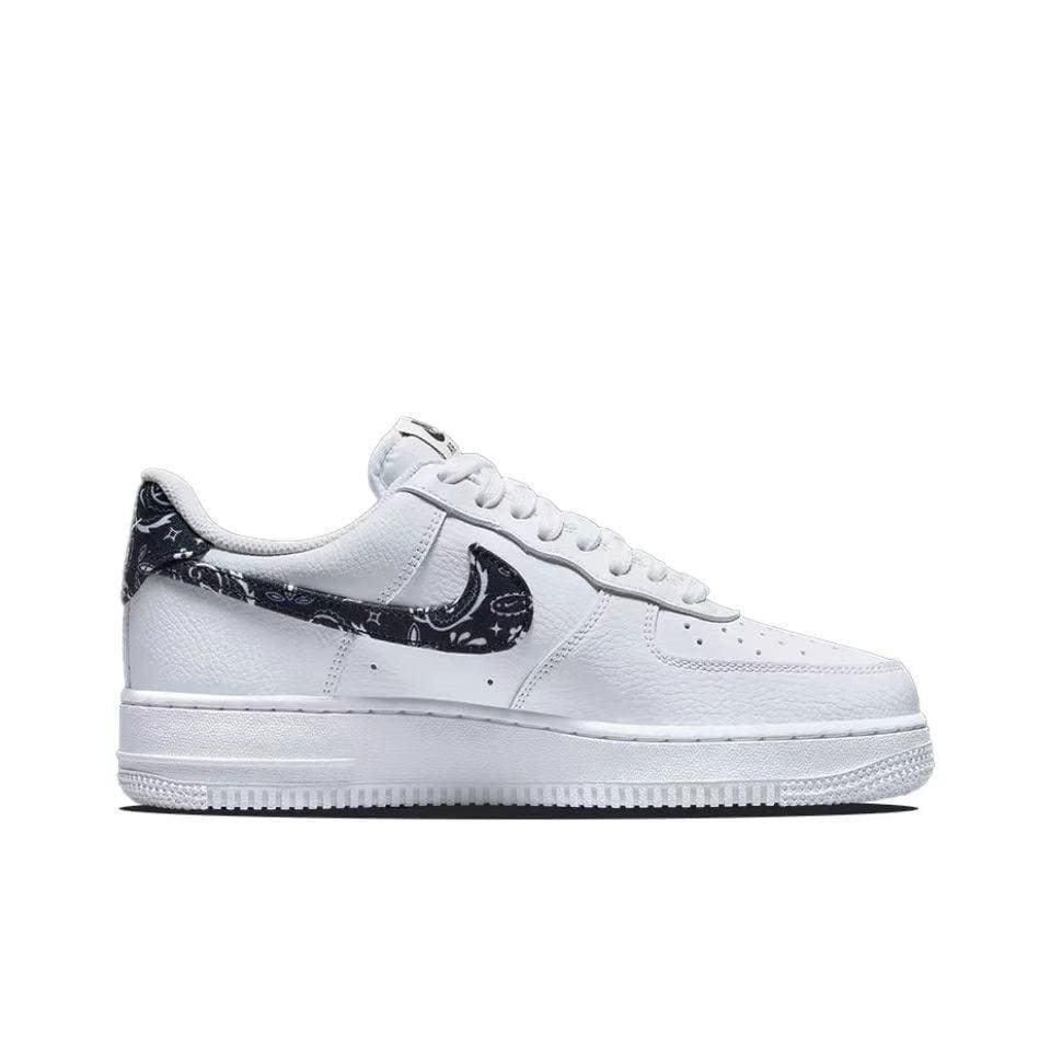 Nike Air Force 1 'Essential White Black Paisley' | Banlieue91
