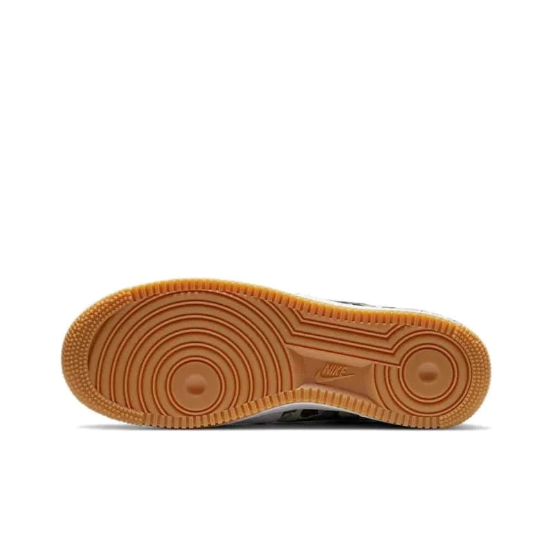 Nike Air Force 1 Low White Ripstop Camo Black Gum | Banlieue91
