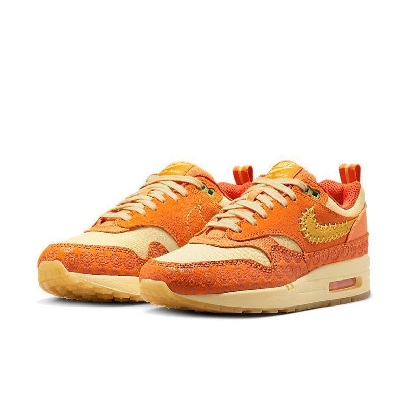 Nike Air Max 87 'Somos Familia' | Banlieue91