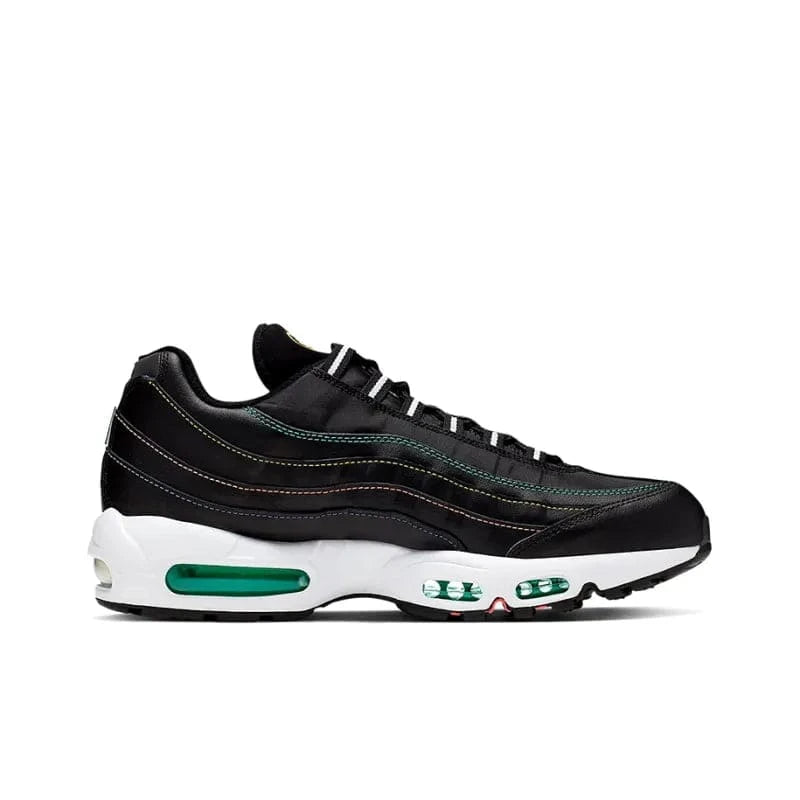 Nike Air Max 95 Windbreaker Black | Banlieue91