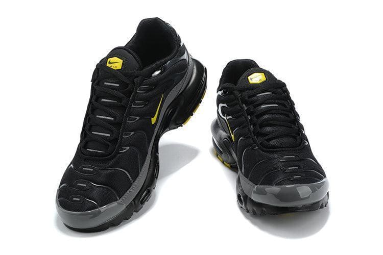 Nike Air Max Plus 'Batman' | Banlieue91
