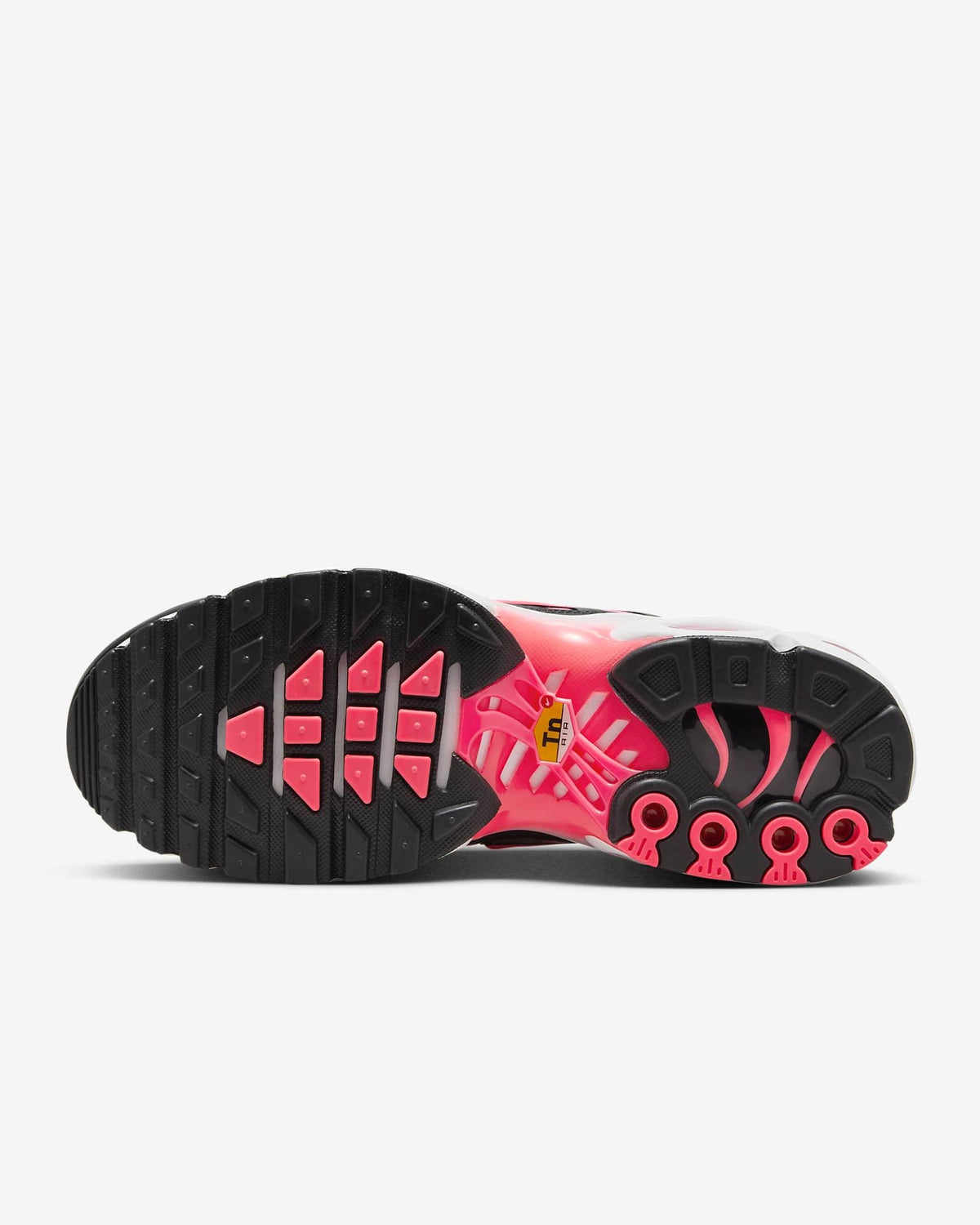 Nike Air Max Plus 'Black Hot Punch' | Banlieue91