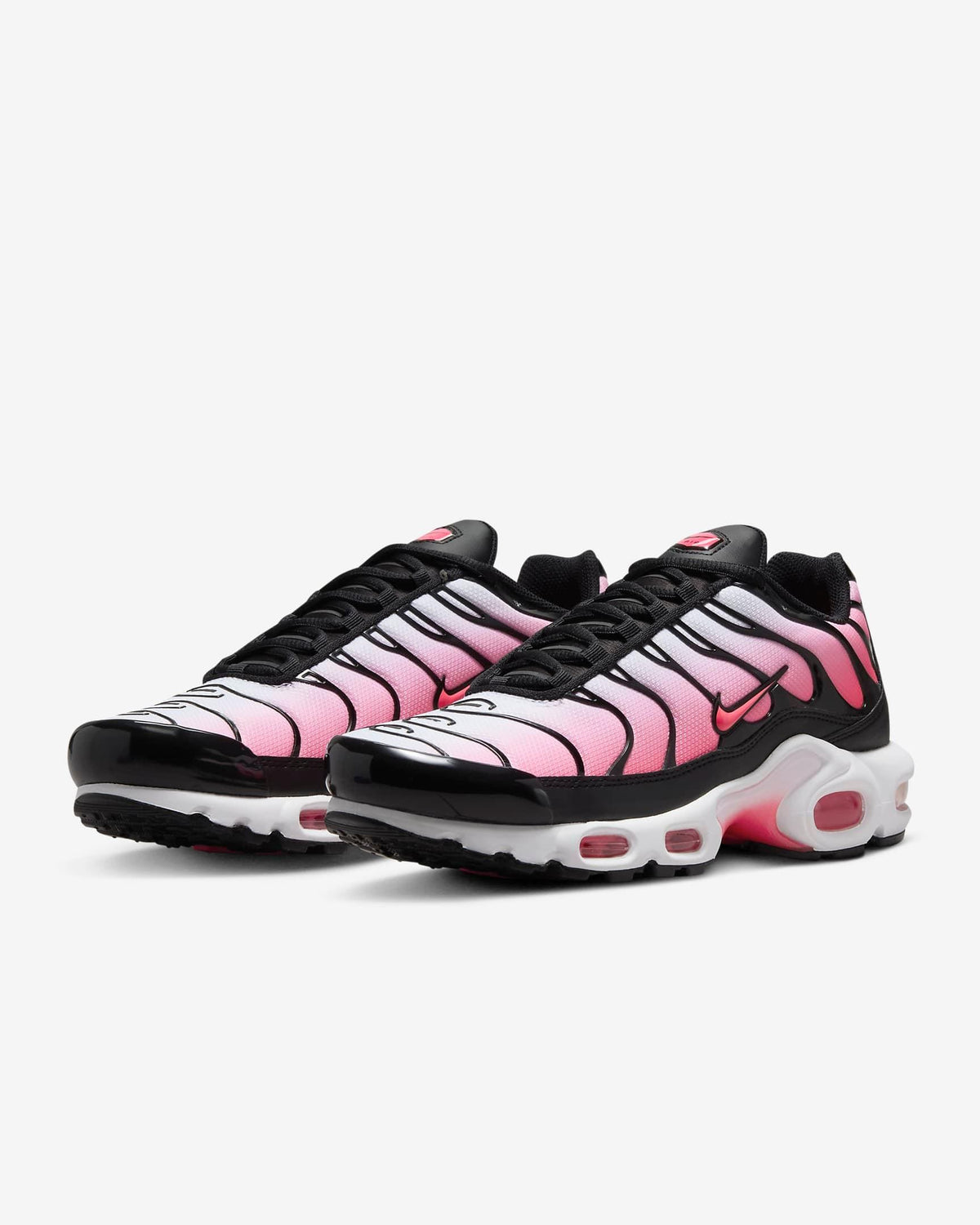 Nike Air Max Plus 'Black Hot Punch' | Banlieue91