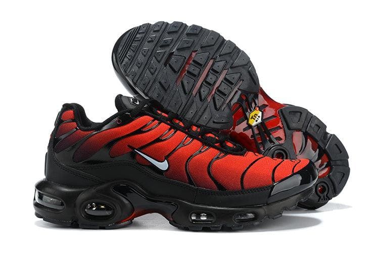 Nike Air Max Plus 'Deadpool' | Banlieue91