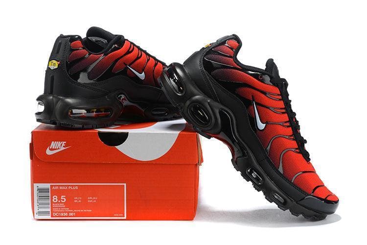 Nike Air Max Plus 'Deadpool' | Banlieue91
