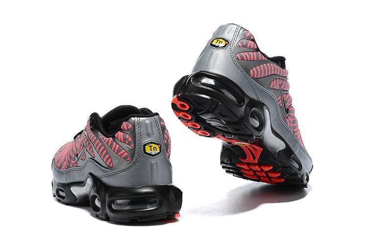 Nike Air Max Plus TN 'Euro Tour Red' | Banlieue91