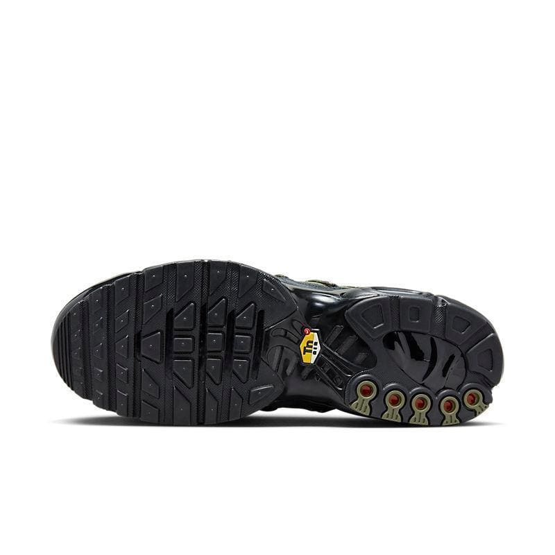 Nike Air Max Plus Utility 'Medium Olive Black' | Banlieue91
