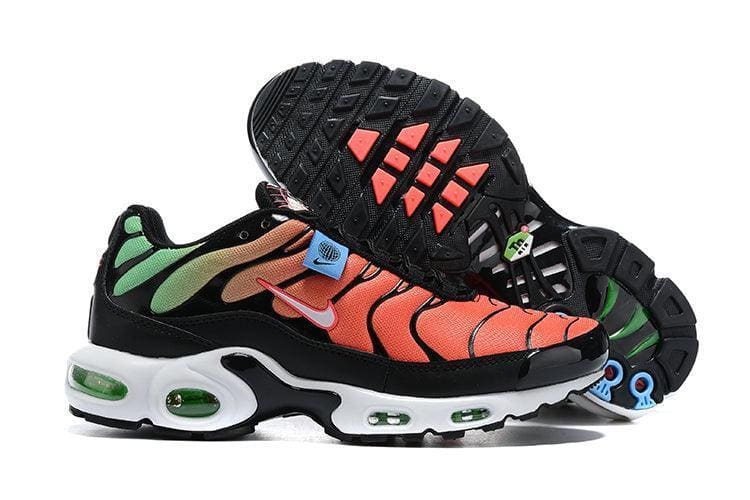 Nike Air Max Plus 'Worldwide Pack Crimson Green' | Banlieue91