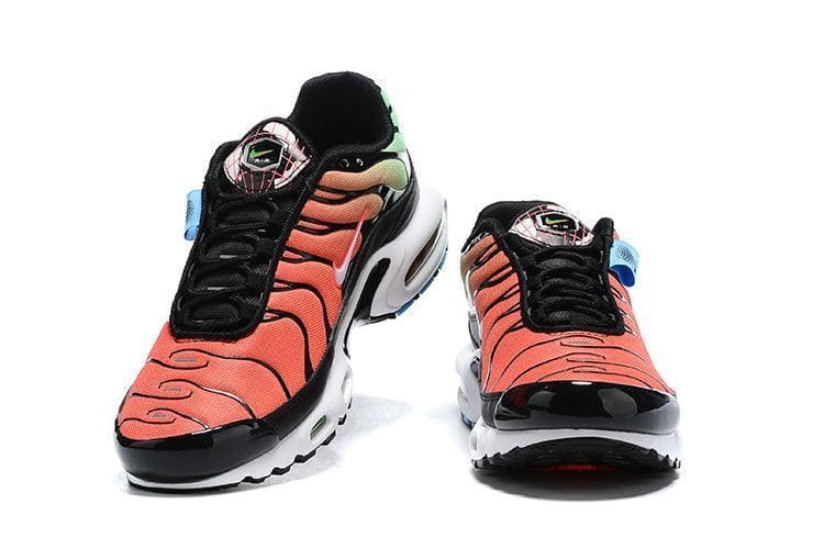 Nike Air Max Plus 'Worldwide Pack Crimson Green' | Banlieue91