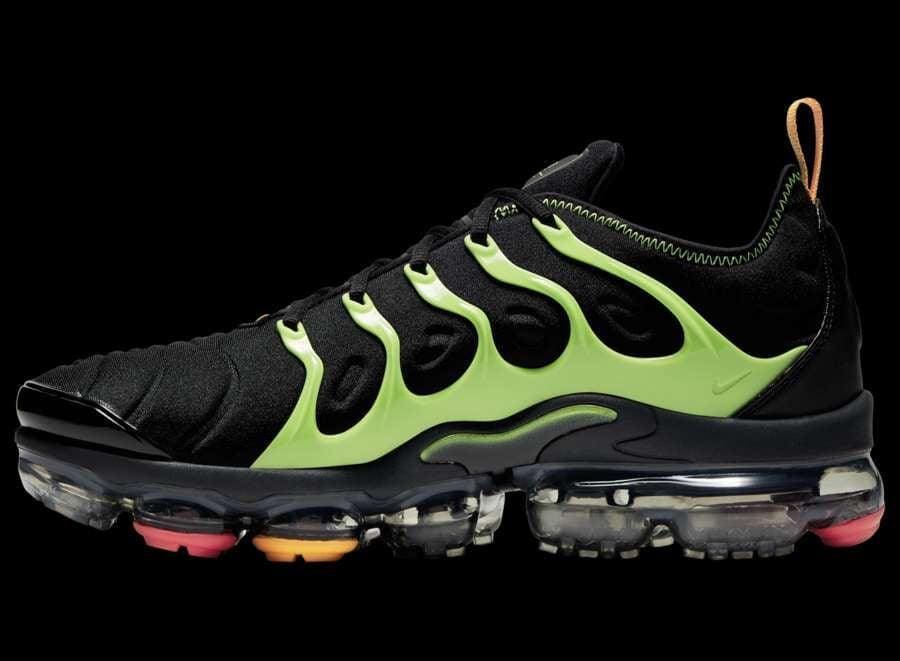 Nike Air VaporMax Plus 'Black Electric Green' | Banlieue91