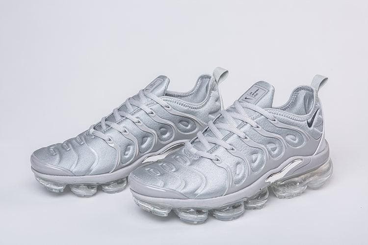 Nike Air VaporMax Plus 'Cool Grey' | Banlieue91