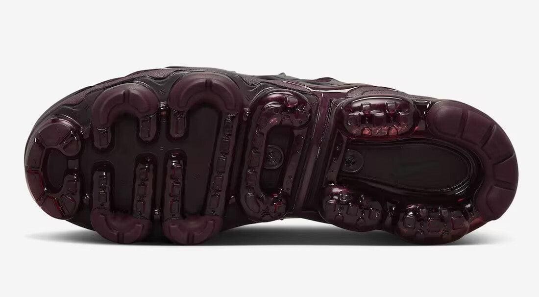 Nike Air VaporMax Plus 'Night Maroon' - Men's Sneakers | Banlieue91