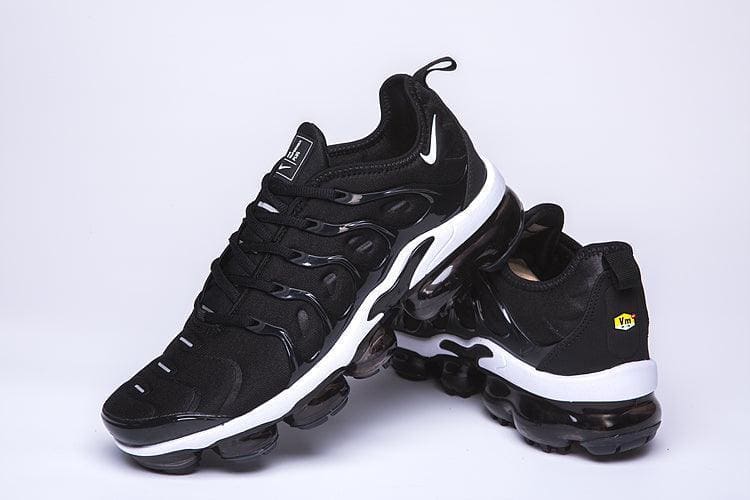 Nike Air VaporMax Plus 'Overbranding Black' | Banlieue91