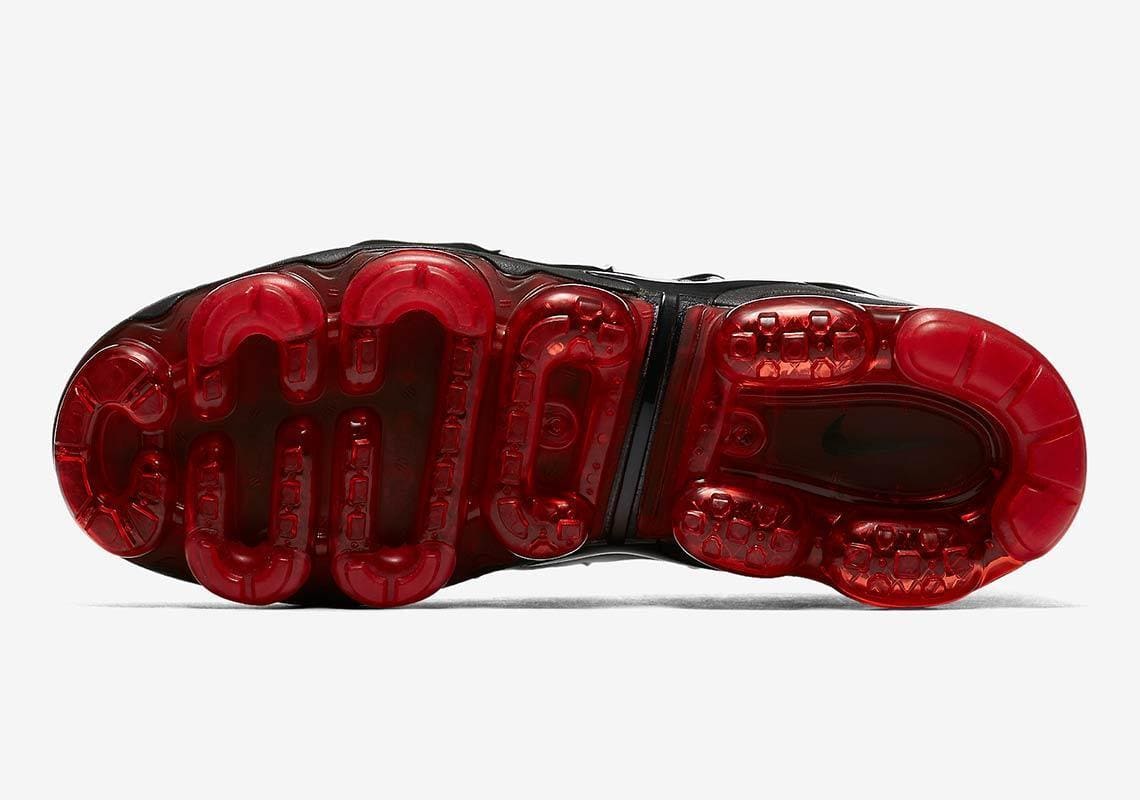 Nike Air VaporMax Plus 'Shark' | Banlieue91