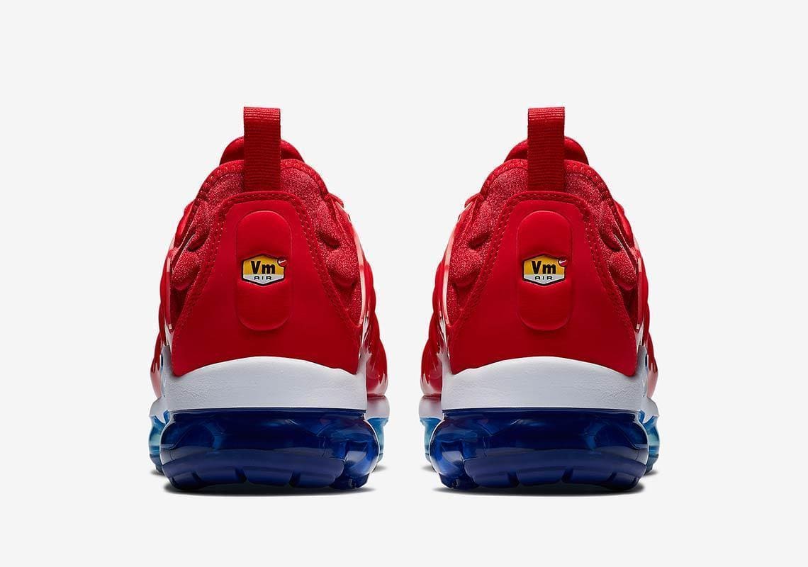 Nike Air VaporMax Plus 'USA' - Red/White/Blue Sneakers | Banlieue91