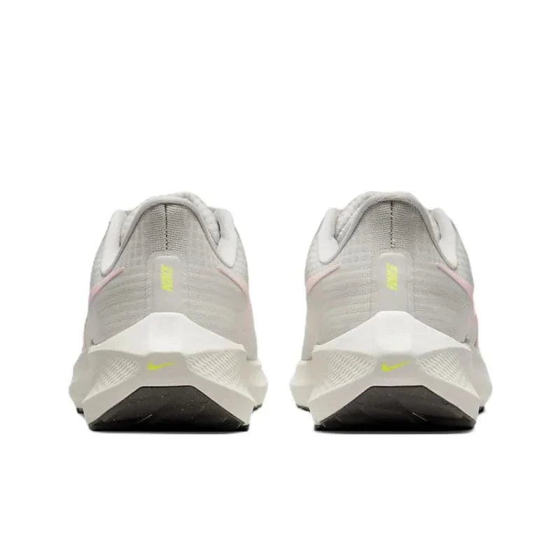 Nike Air Zoom Pegasus 39 Light Iron Ore Atmosphere | Banlieue91
