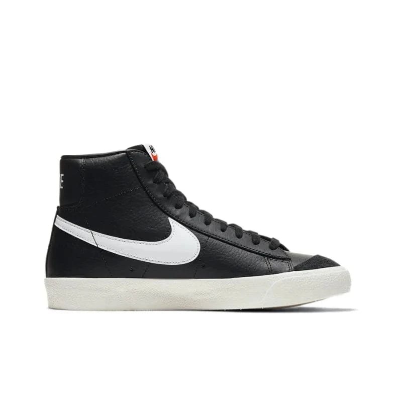 Nike Blazer Mid '77 Vintage Black Sail Sneakers | Banlieue91
