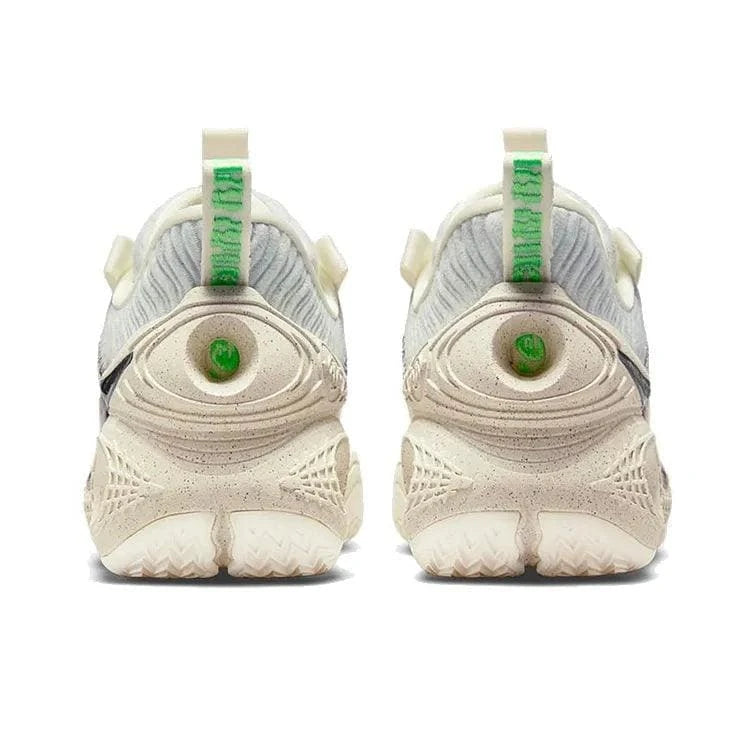 Nike Cosmic Unity Natural Grey | Banlieue91