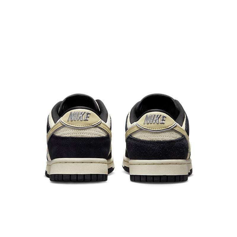 Nike Dunk Low LX Black Suede Team Gold | Banlieue91