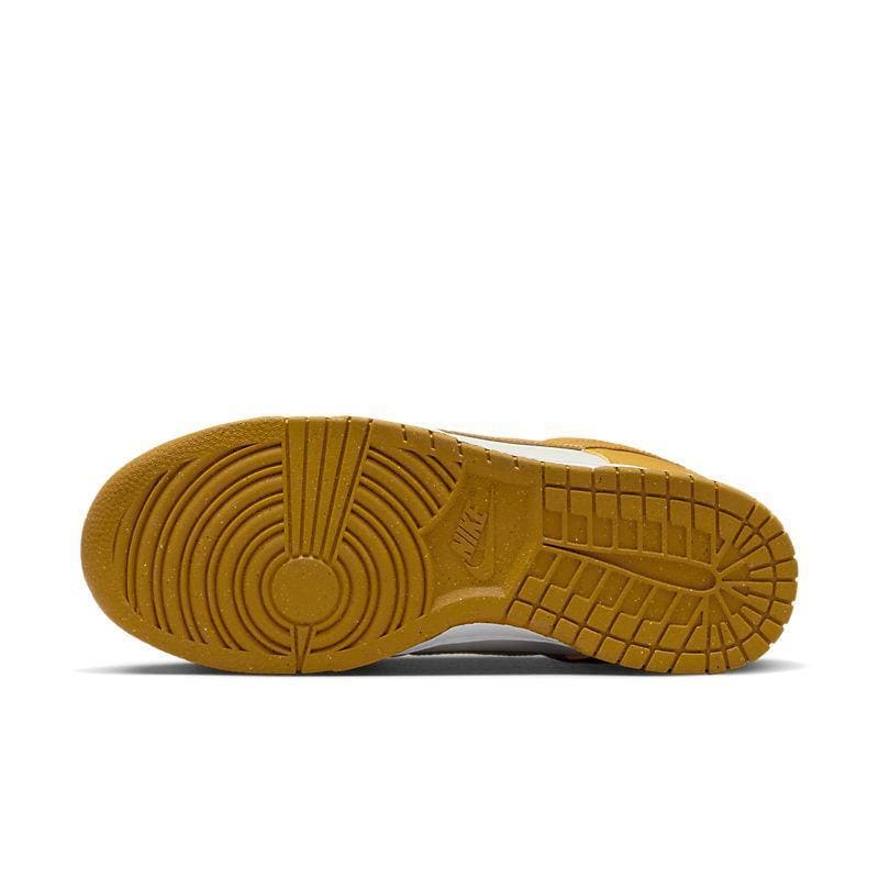 Nike Dunk Low 'Next Nature Phantom Gold Suede' | Banlieue91