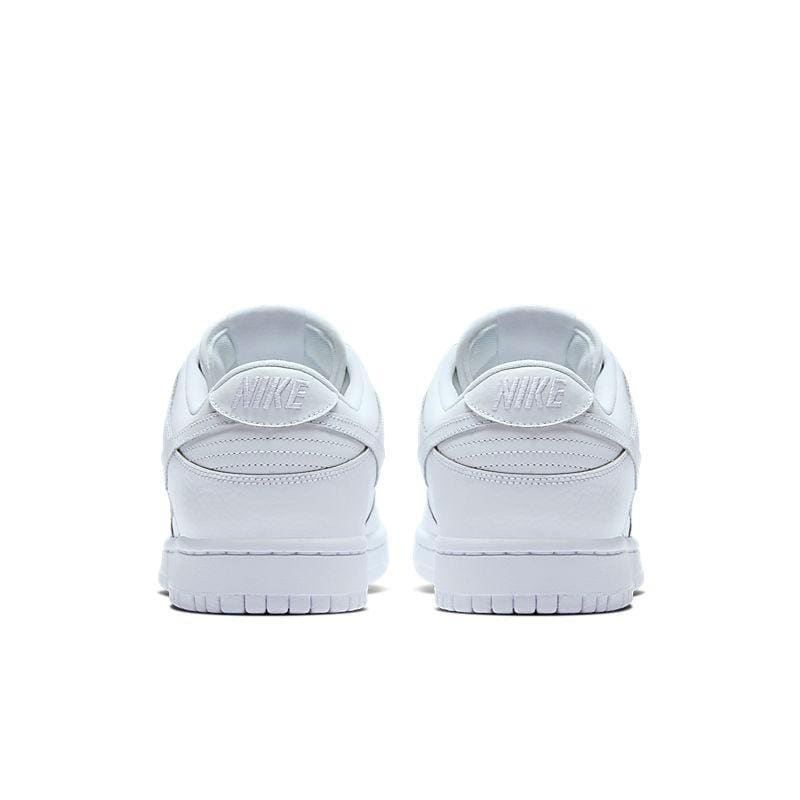 Nike Dunk Low 'Triple White' | Banlieue91