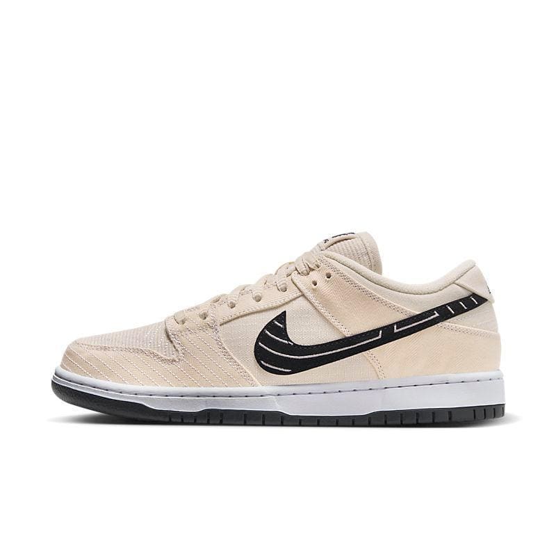 Nike SB Dunk Low 'Albino & Preto' | Banlieue91