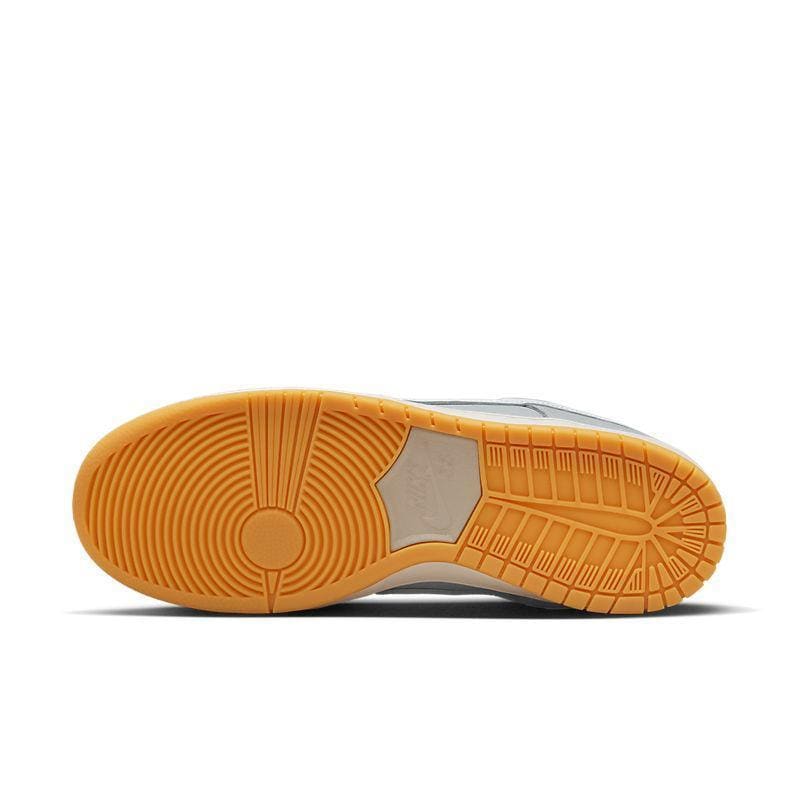 Nike SB Dunk Low 'Pro ISO Orange Label Wolf Grey Gum' | Banlieue91