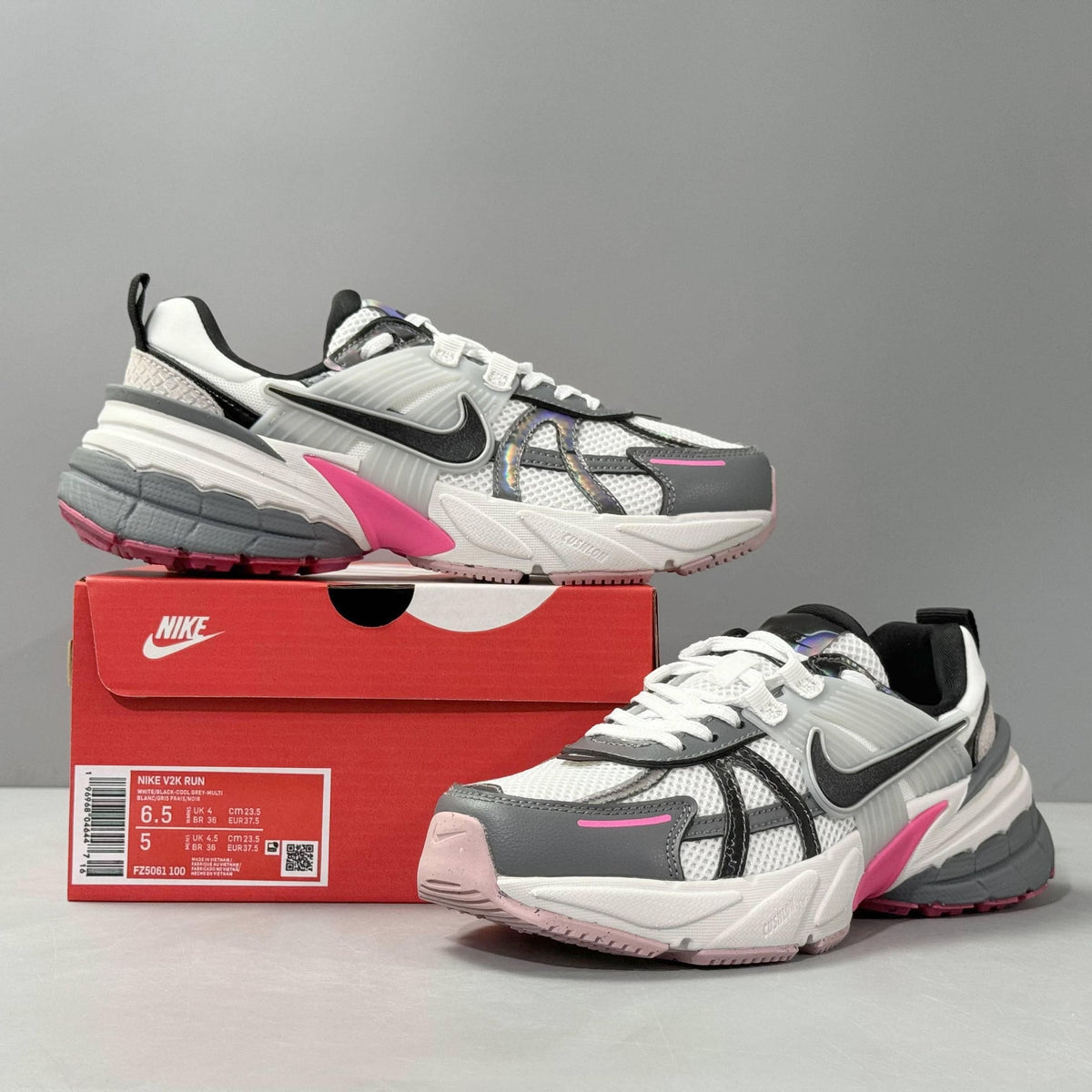 Nike V2K Run 'Year Of The Dragon' | Banlieue91