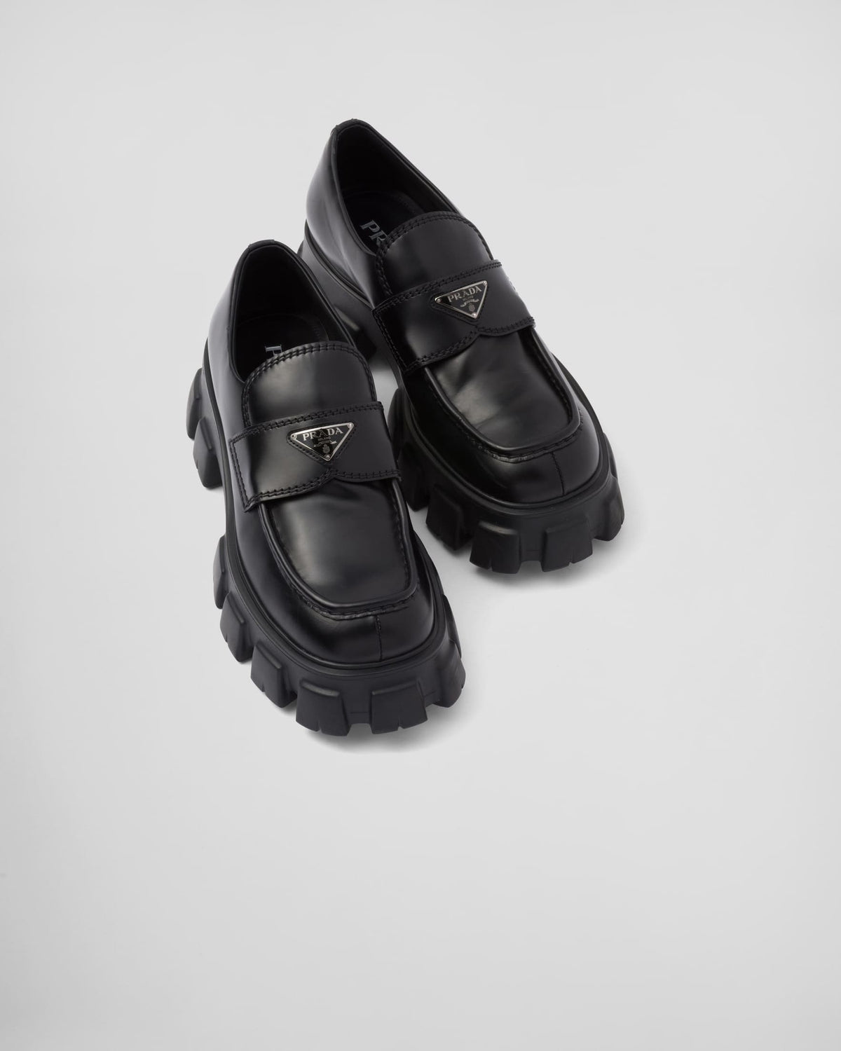Prada Monolith brushed leather loafers | Banlieue91