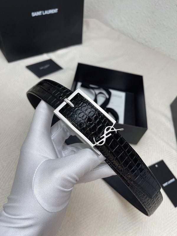 Saint Laurent Classic Monogram Square Buckle Belt Crocodile Embossed Leather | Banlieue91