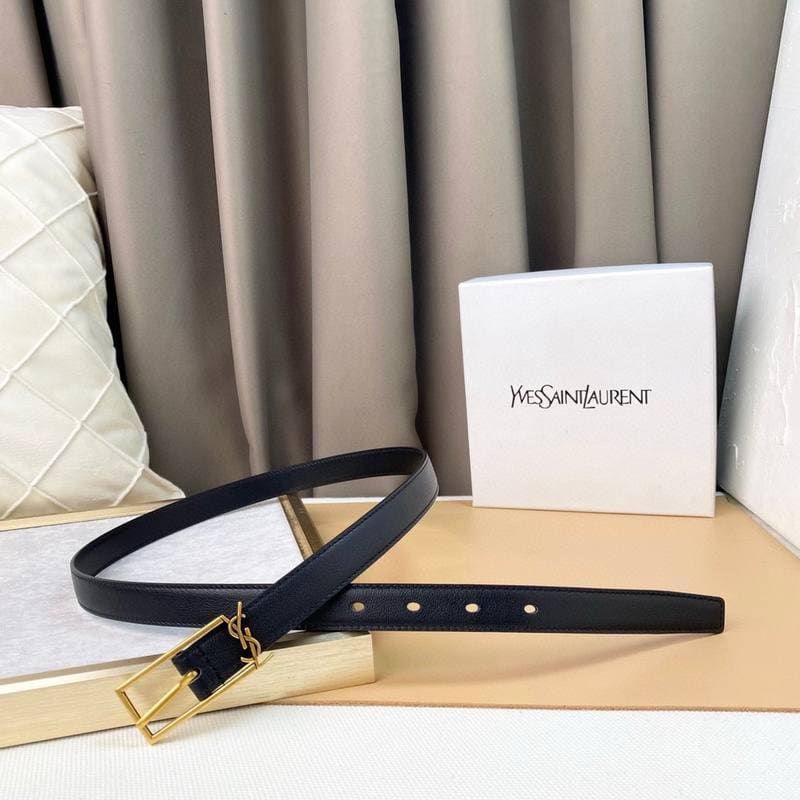 Saint Laurent Classic Monogram Square Buckle Belt Embossed Leather | Banlieue91