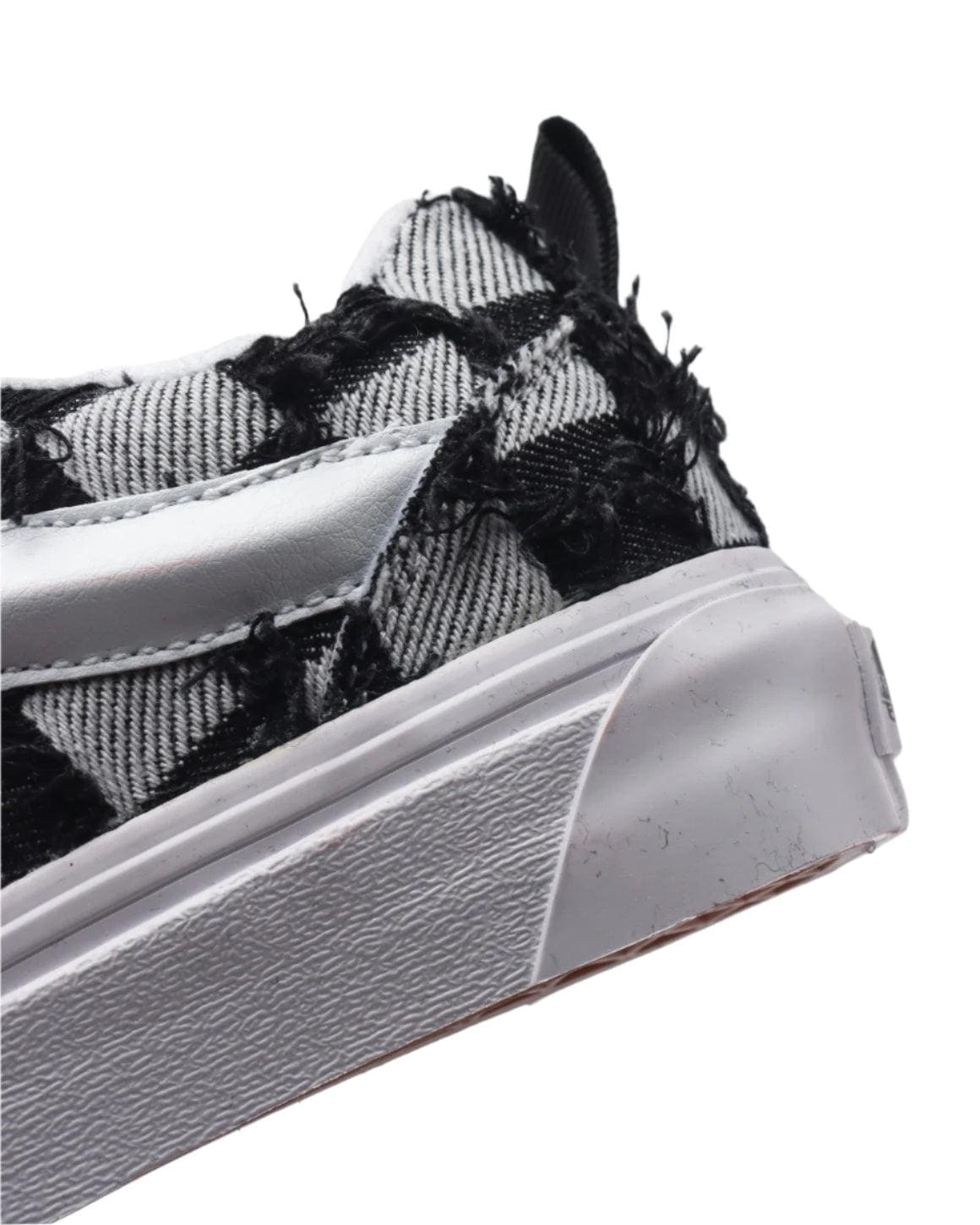 Vans Knu-Skool VR3 LX 'Black/White' | Banlieue91