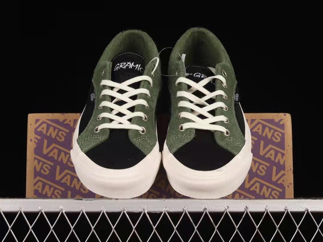 Vans Lampin 86 DX x Gramicci 'Green' | Banlieue91