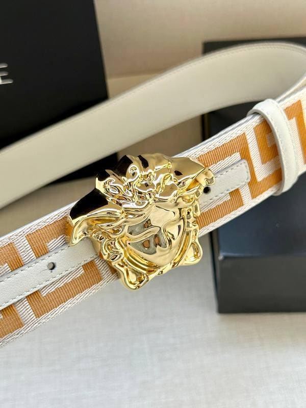 VERSACE La Medusa La Greca Belt 'Beige/White' | Banlieue91