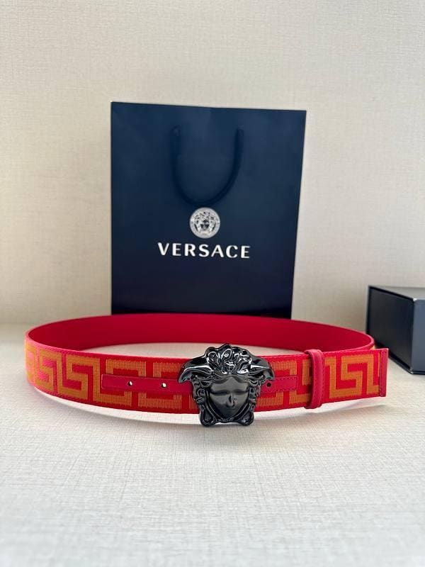 VERSACE La Medusa La Greca Belt In Red | Banlieue91