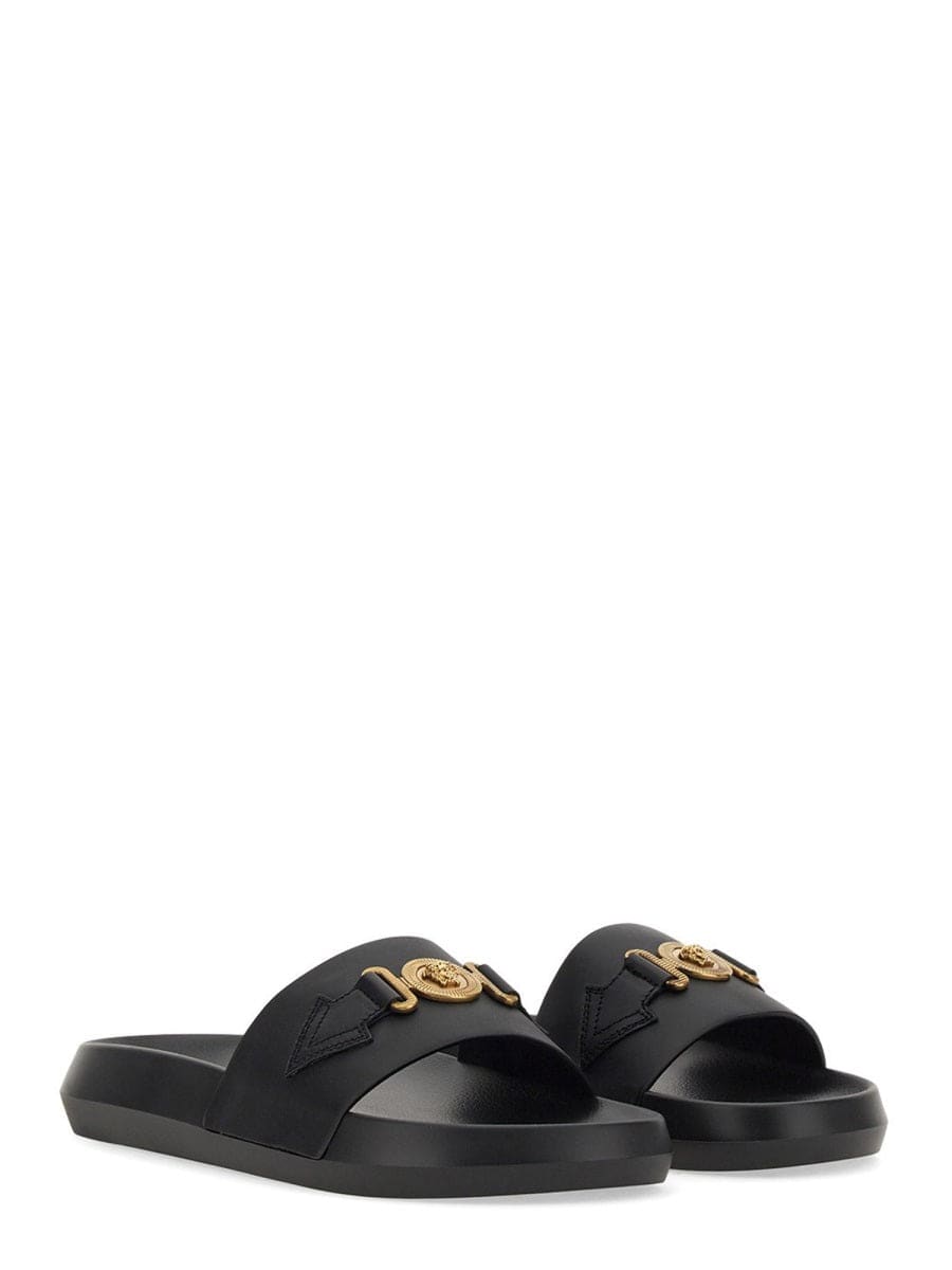 VERSACE Luxurious Slide Sandal for Men | Banlieue91