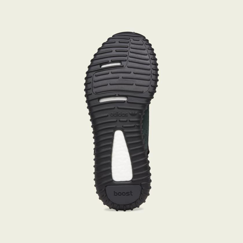 YEEZY BOOST 350 - Pirate Black | Banlieue91