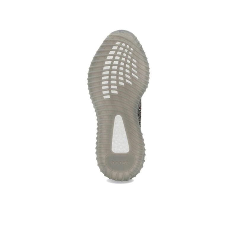 Yeezy Boost 350 V2 'Beluga Reflective' | Banlieue91