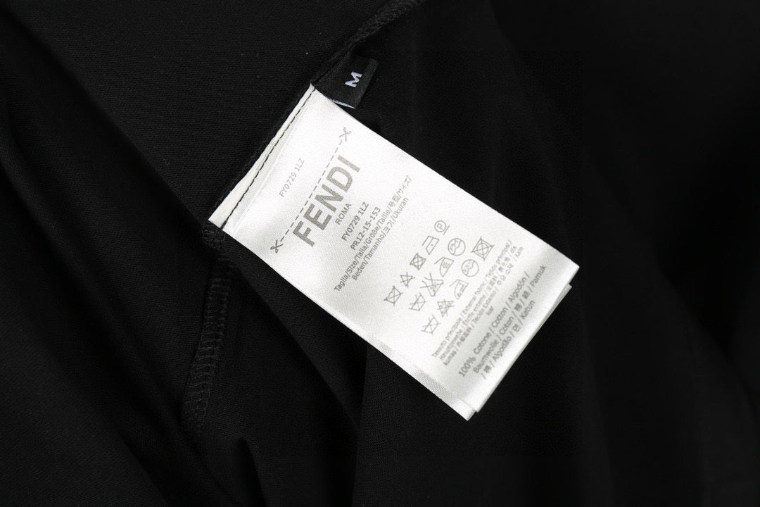 Fendi T-Shirt without Collar 'Black' - Banlieue91