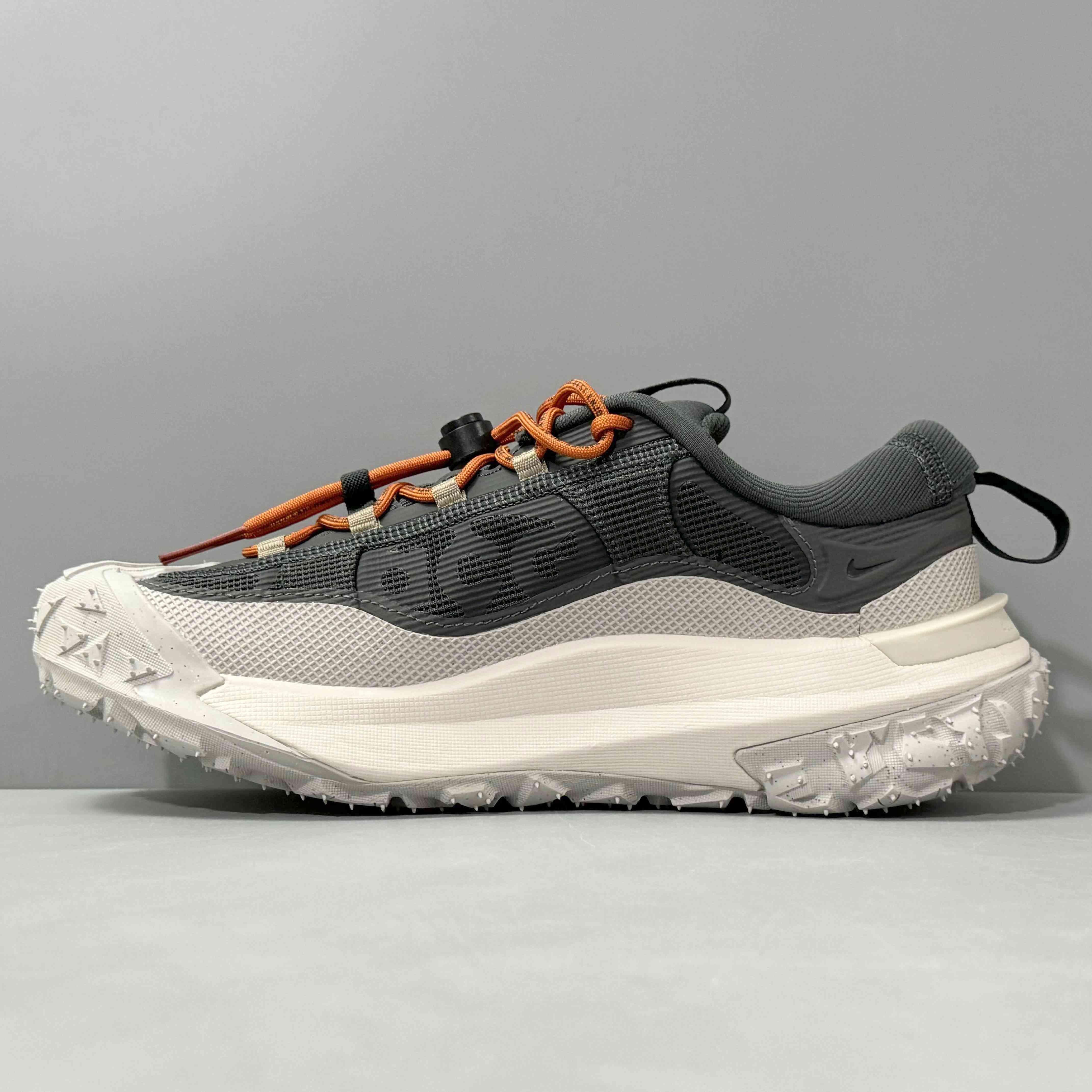 Nike ACG Mountain Fly 2 Low Gore-Tex 'Dark Smoke Grey' - Banlieue91