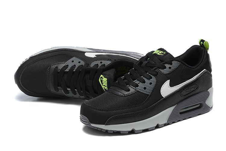 Nike Air Max 90 'Black Volt' - Banlieue91