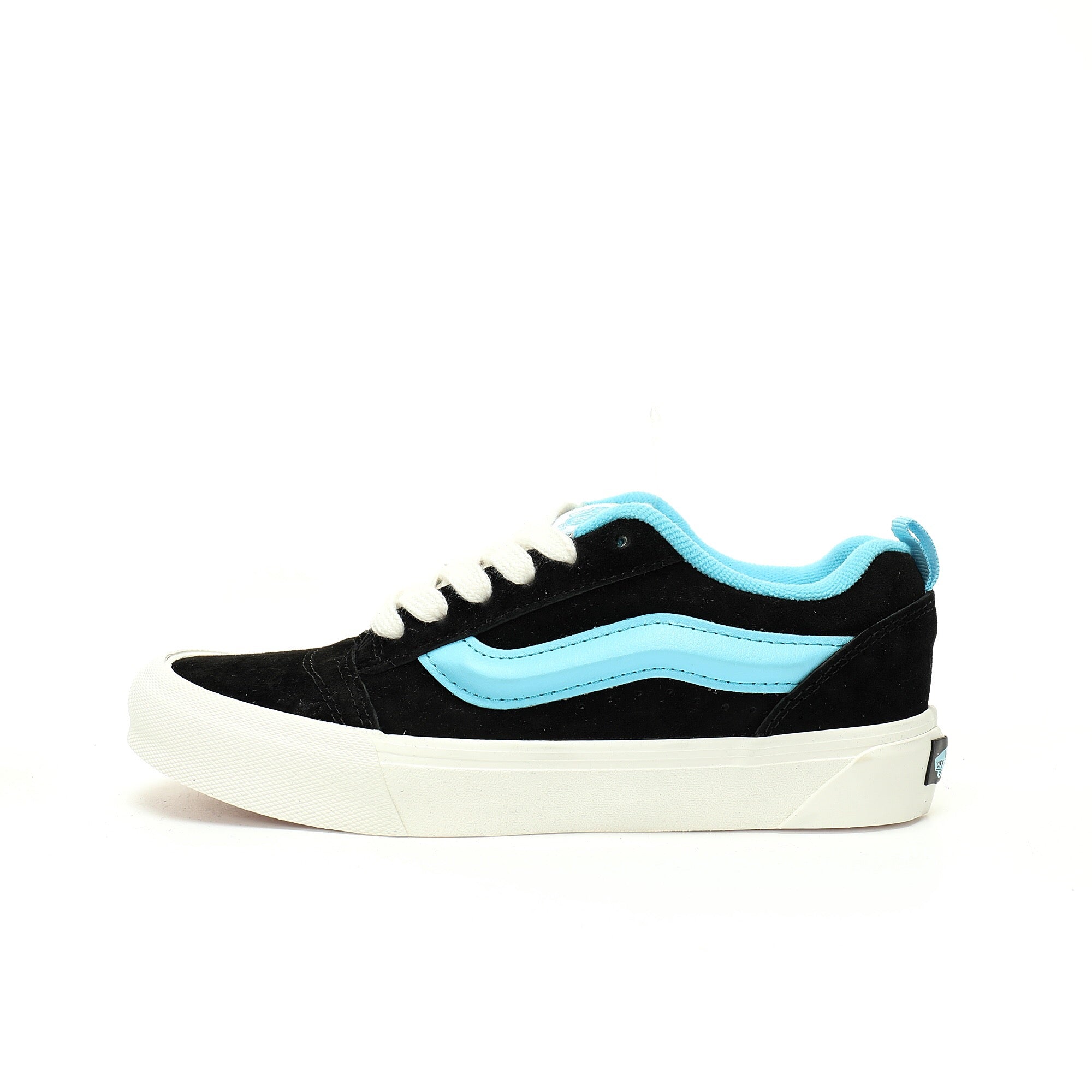 Vans Vault Knu-Skool VR3 LX "Black/Sky Blue"